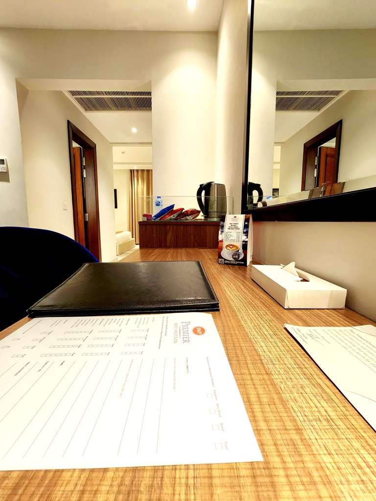 Best Western Premier Hotel Gulberg Lahaur Zewnętrze zdjęcie